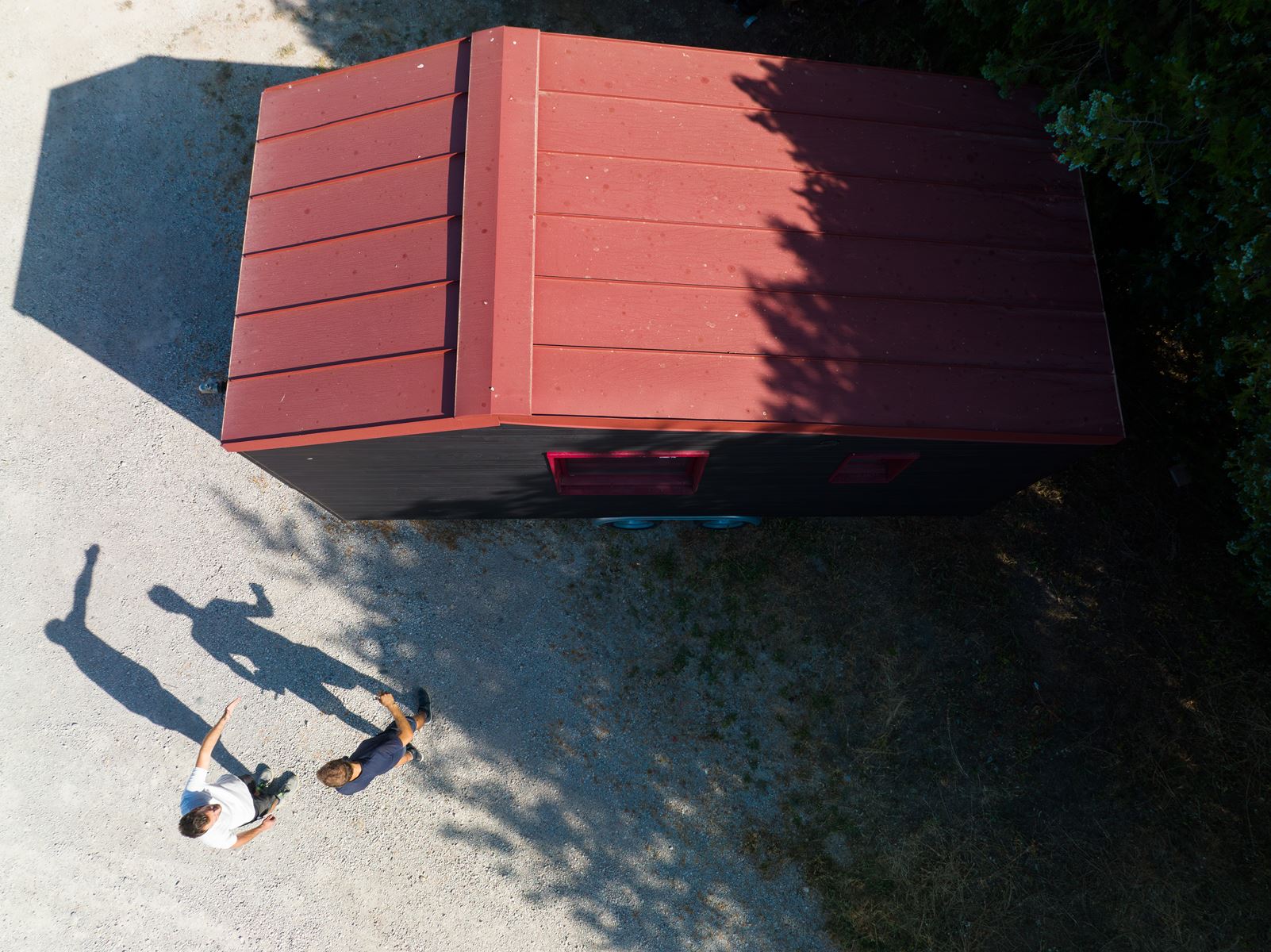 Photo d'une tiny house vue du ciel