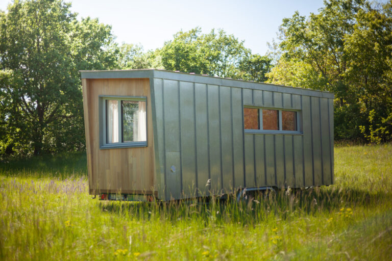tiny house se sarl plume finition zinc