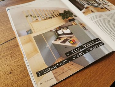 photo d'un article de wood surfer d'une tiny house de plume